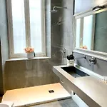 Athena Luxury Bed & Breakfast