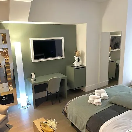 Athena Luxury فندق مبيت وإفطار ريجّو دي كالابريا