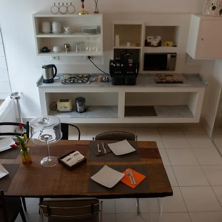 Athena Luxury Couette-café