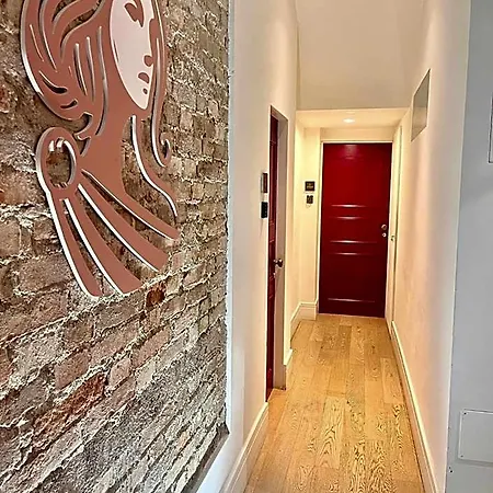 Bed & Breakfast Athena Luxury 4*